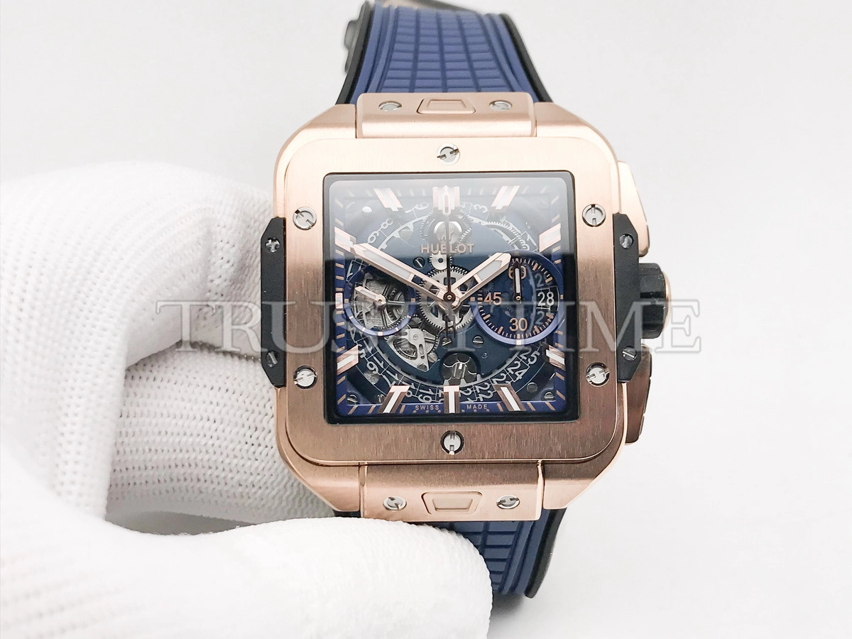 Копия часов Hublot Square Bang Unico King Gold Blue 821.OX.5180.RX
