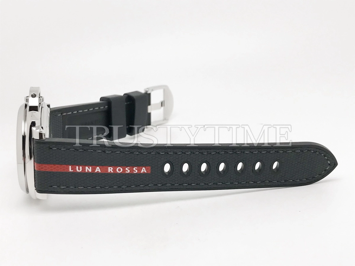 Копия часов Panerai Luminor Due Luna Rossa 42mm PAM01381