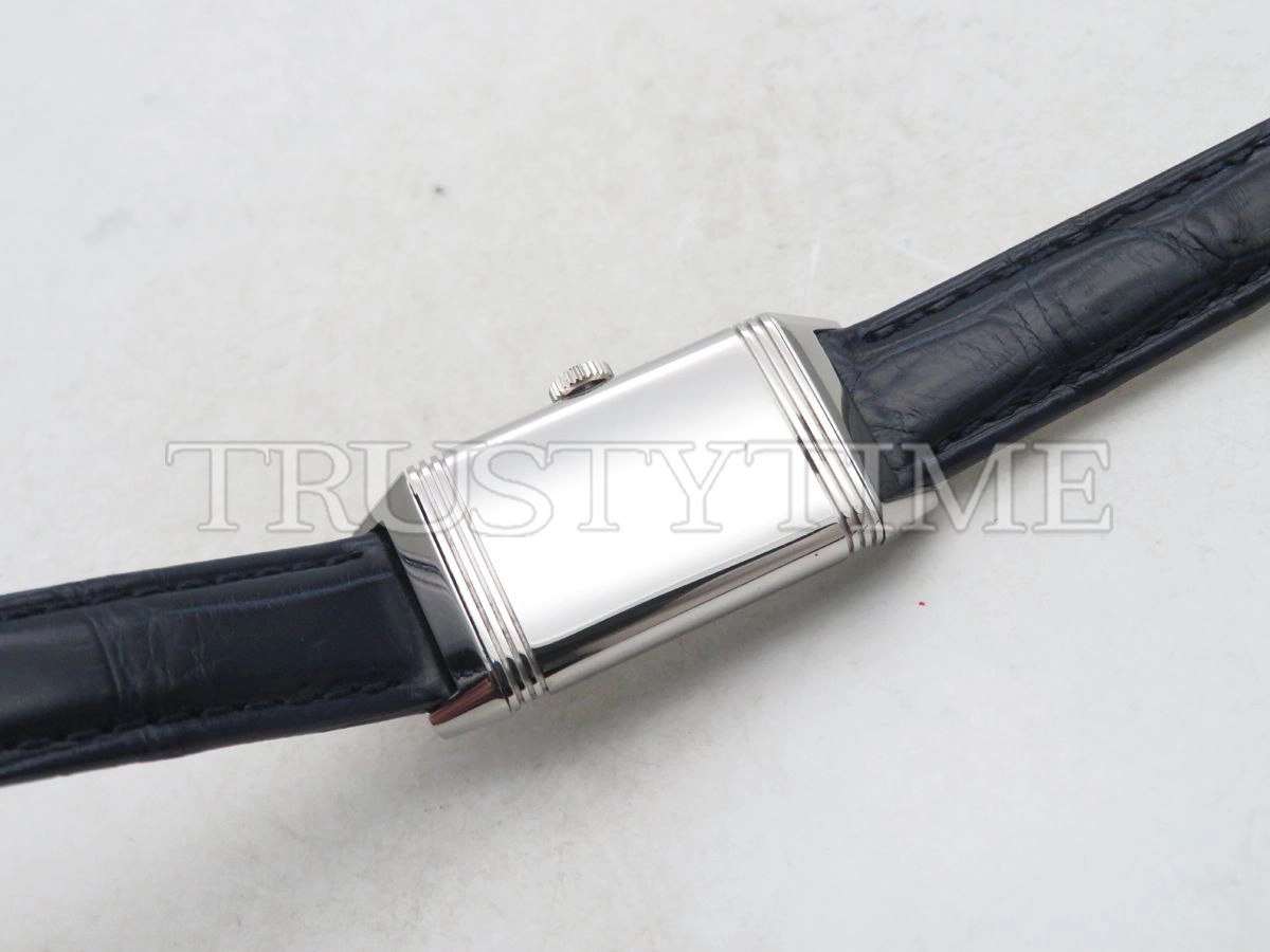 Копия часов Jaeger-LeCoultre Reverso One Monoface 3288420