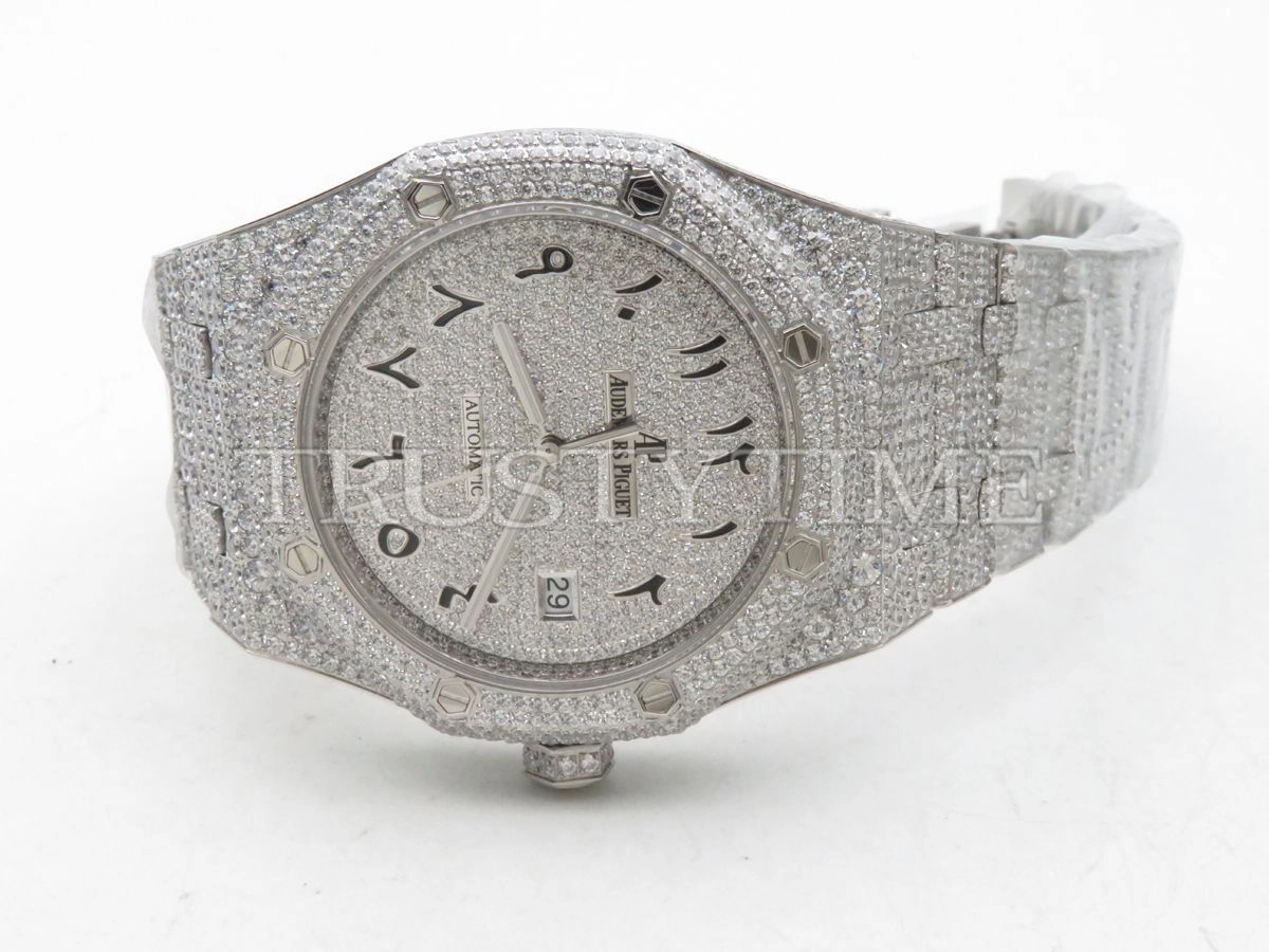 Копия часов Audemars Piguet Royal Oak 15400 Full Diamond
