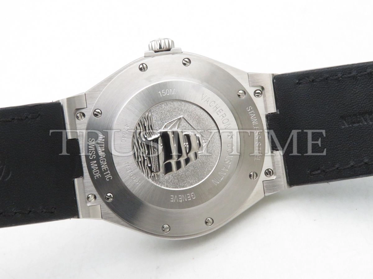 Копия часов Vacheron Constantin Overseas 42mm 47040/000W-9500