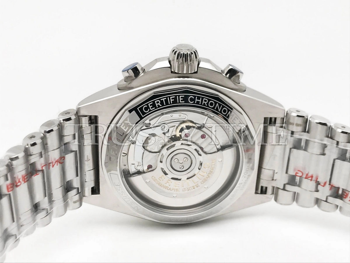 Копия часов Breitling Chronomat B01 42 Six Nations Wales AB0134A61K1A1