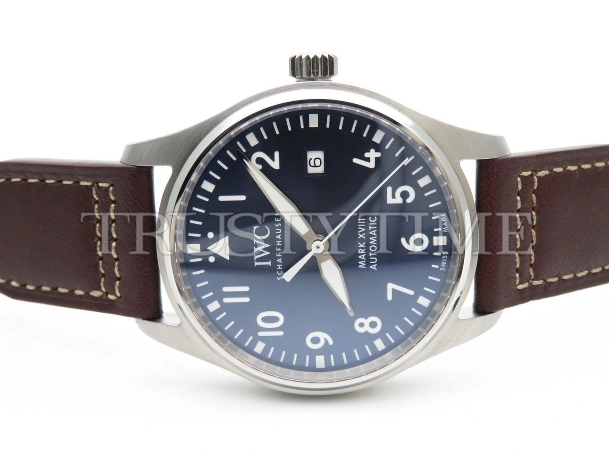 Копия часов IWC Pilot's Watch Mark XVIII Edition le Petit Prince 40mm IW327004