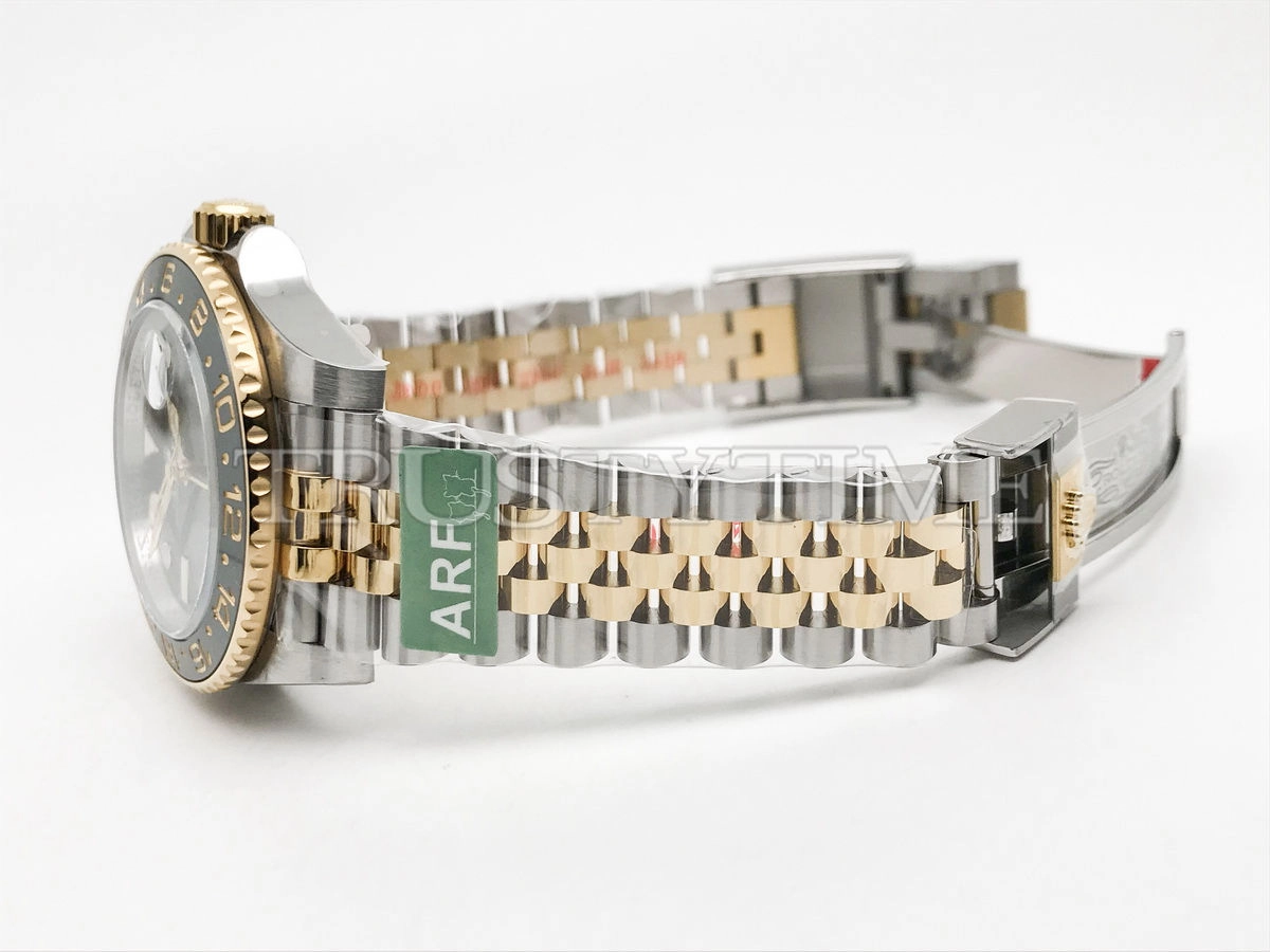 Копия часов Rolex GMT Master II 40mm 126713GRNR-0001