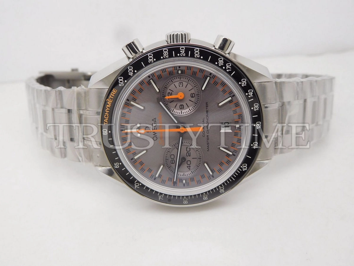 Копия часов Omega Speedmaster Racing Co-axial Master Chronometer Chronograph 44mm 329.30.44.51.06.001