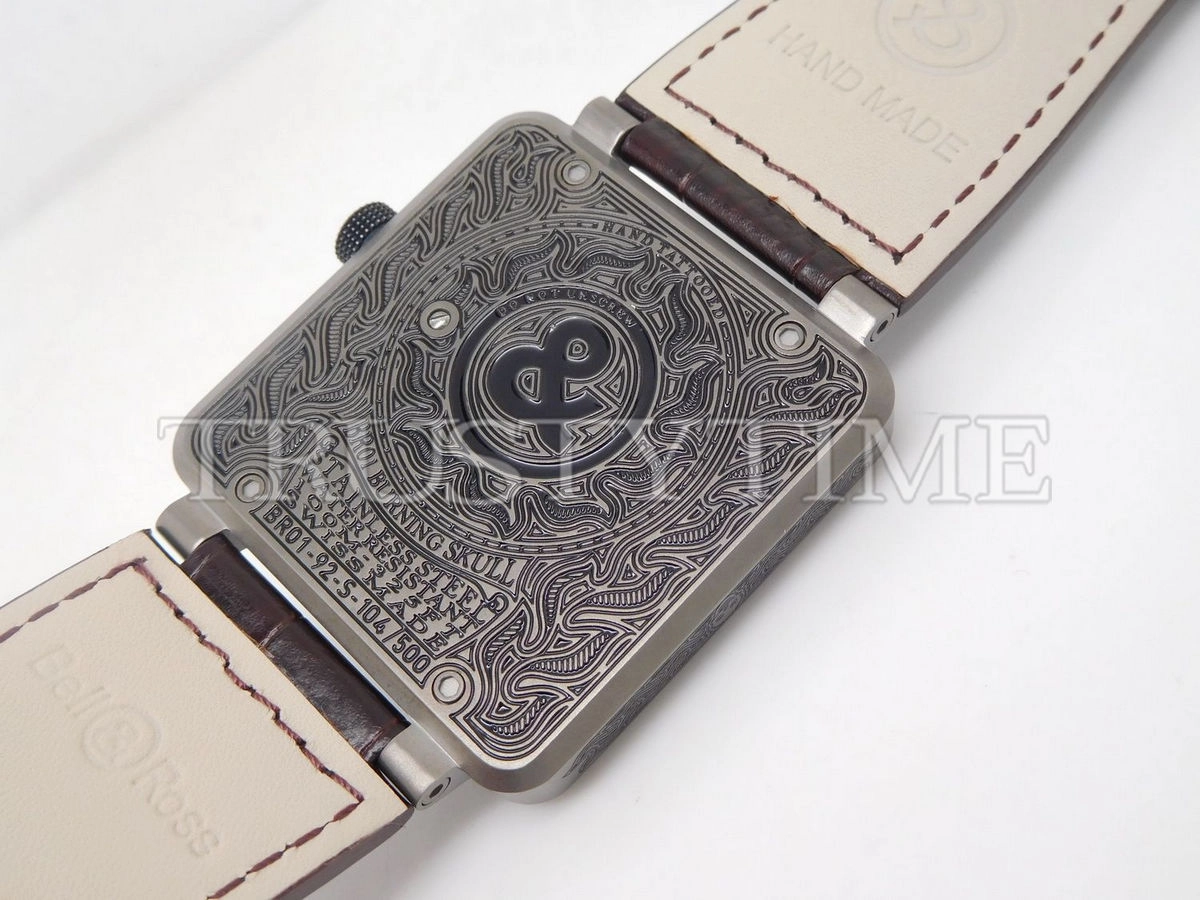 Копия часов Bell & Ross BR 01 Skull Burning BR0192-SKULL-BURN