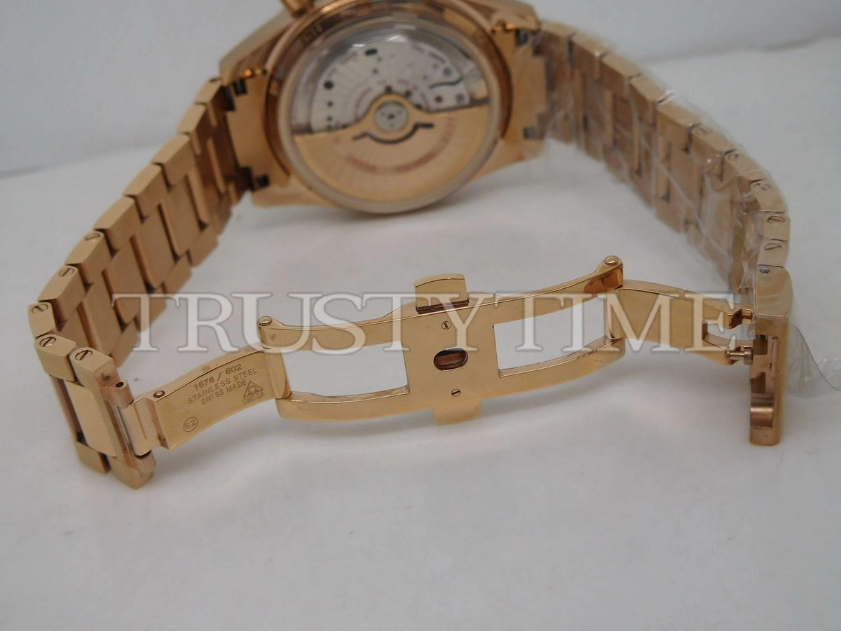 Копия часов Omega Speedmaster Speedmaster 57 Co-Axial Chronograph 41.5mm 331.50.42.51.02.002