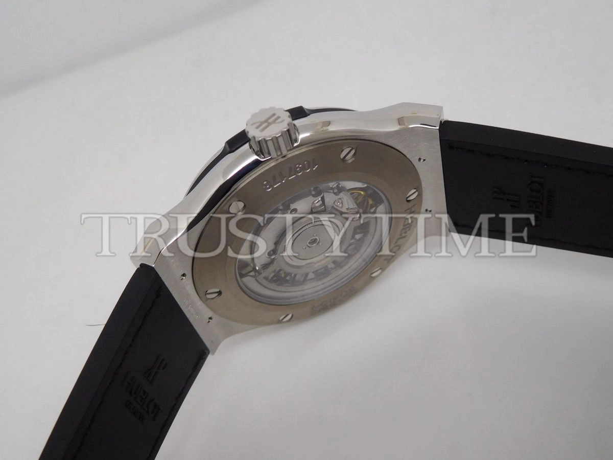 Копия часов Hublot Classic Fusion 42mm 542.NX.1171.LR