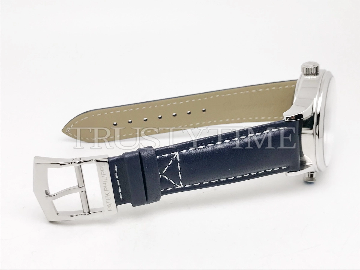 Копия часов Patek Philippe Calatrava Pilot Travel Time 42mm 7234G-001