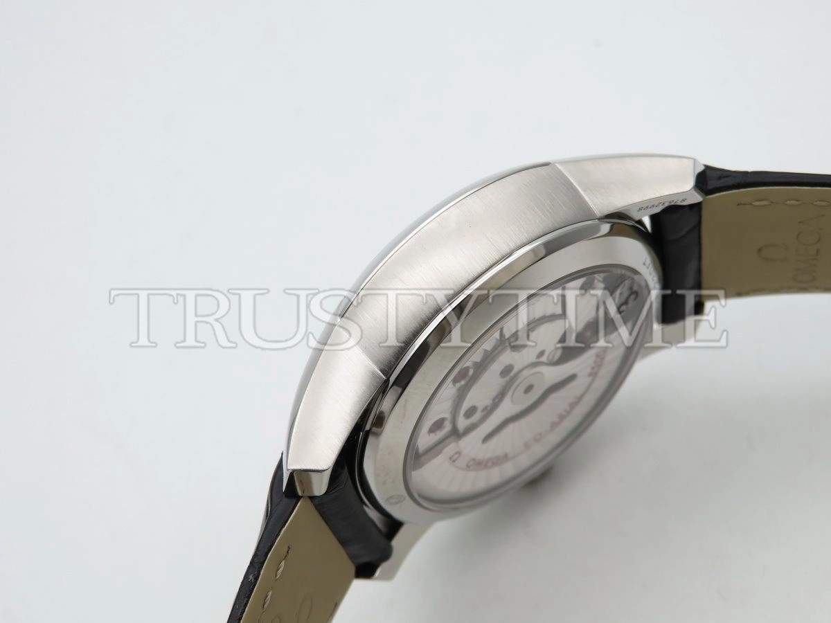 Копия часов Omega De Ville Hour Vision Co-axial Master Chronometer 41mm 431.13.41.21.03.001