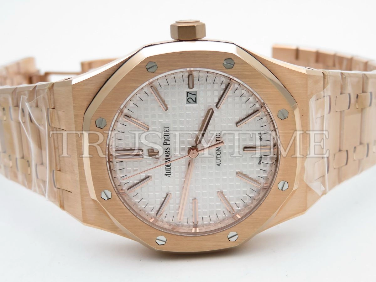 Копия часов Audemars Piguet Royal Oak Automatic II 15400OR.OO.1220OR.02