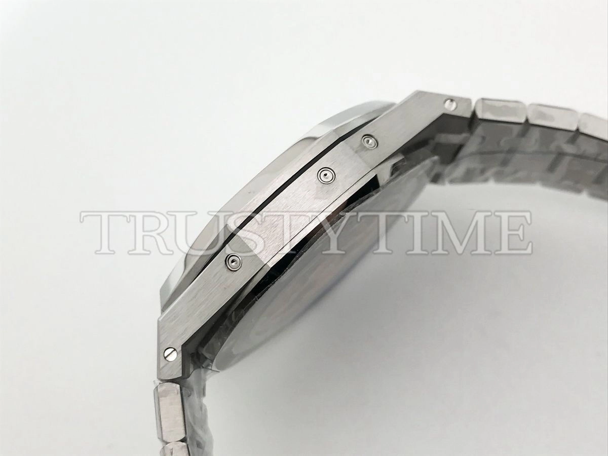 Копия часов Audemars Piguet Royal Oak Perpetual Calendar 26613ST.OO.1220ST.01