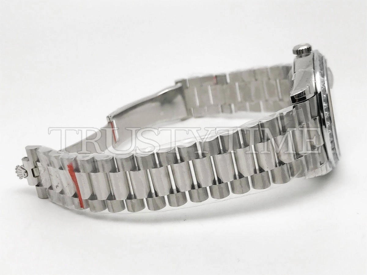 Копия часов Rolex Day-Date 40mm 228396TBR-0024