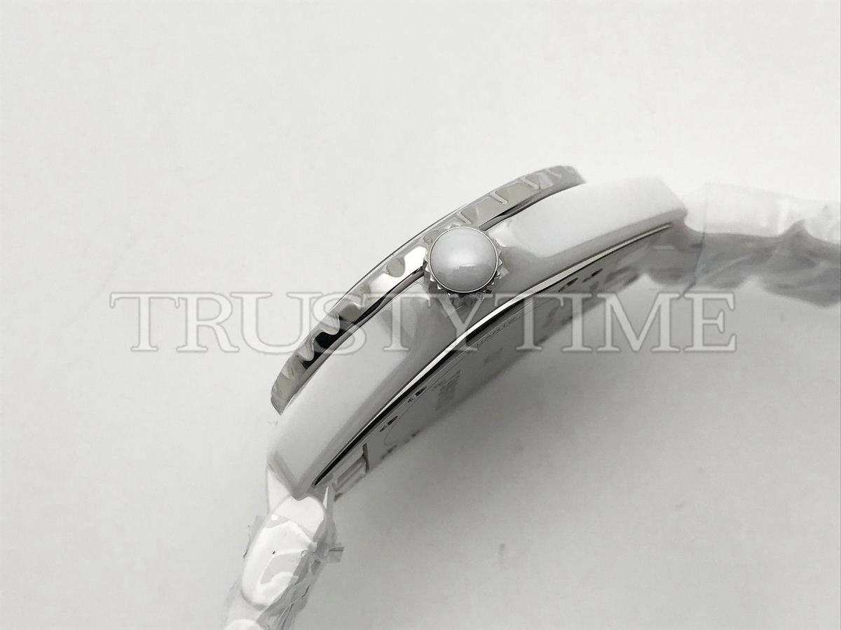 Копия часов Chanel J-12 33 H5513