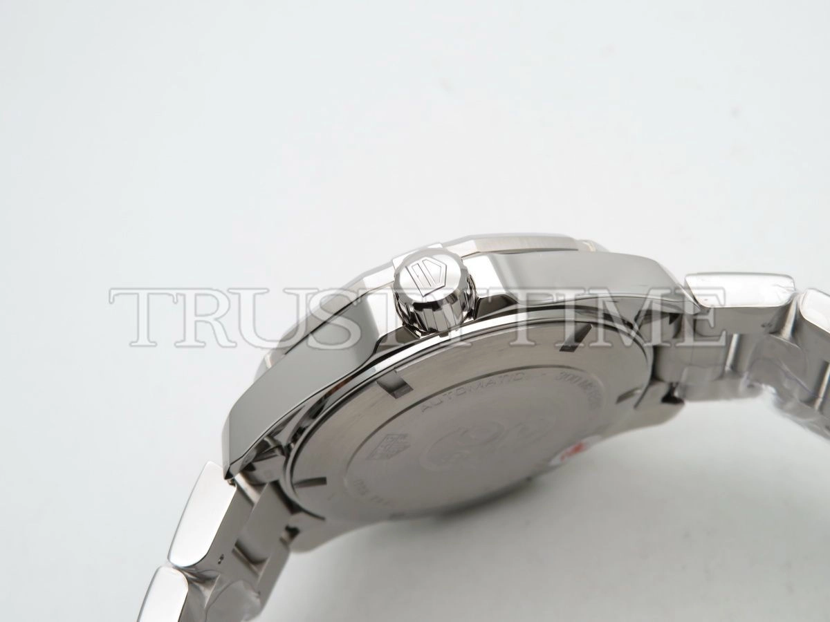 Копия часов Tag Heuer Aquaracer Calibre 5 43mm WAY201A.BA0927