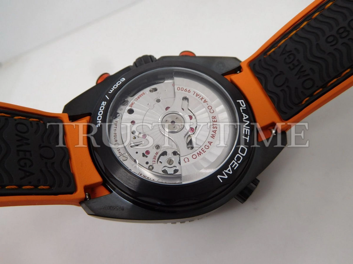 Копия часов Omega Seamaster Planet Ocean 600m Co‑Axial Master Chronometer Chronograph Deep Black 45.5mm 215.92.46.51.01.001
