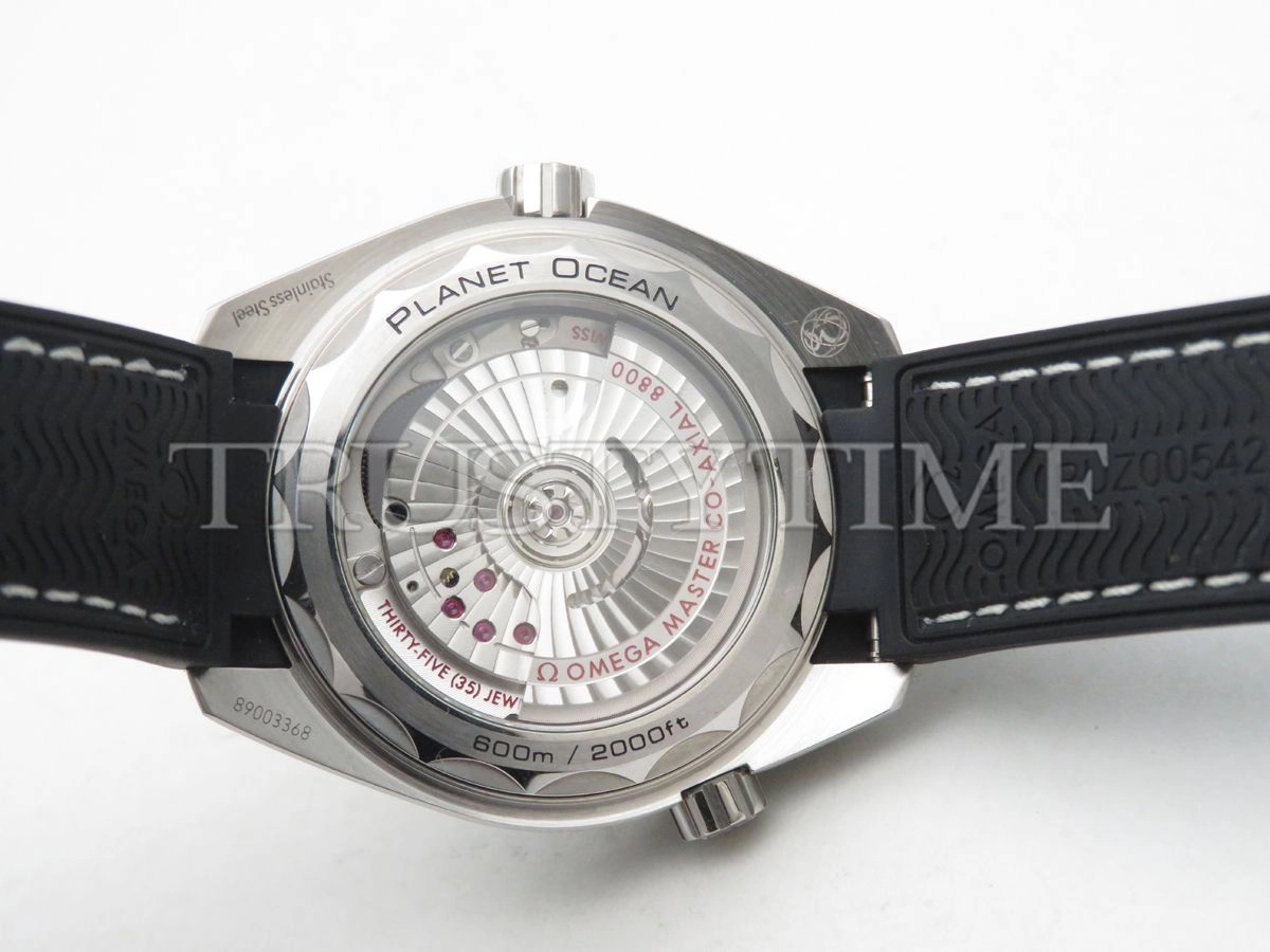 Копия часов Omega Seamaster Planet Ocean 600m Co‑Axial Master Chronometer 39,5 mm 215.33.40.20.01.001