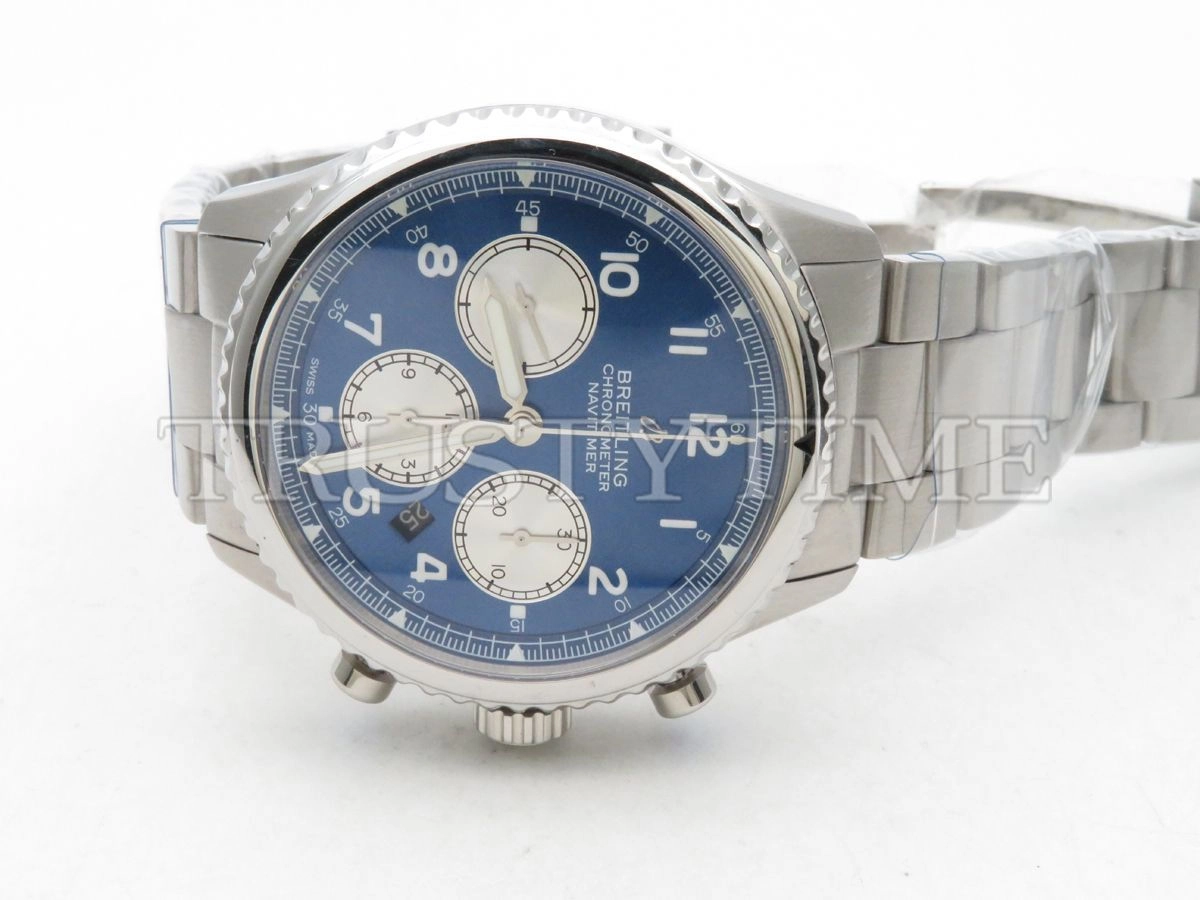 Копия часов Breitling Aviator 8 B01 Chronograph 43 AB0117131C1A1