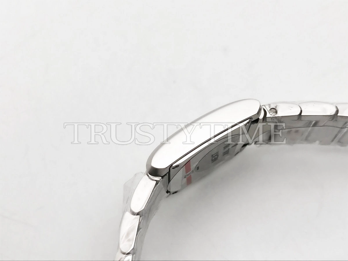 Копия часов Cartier Tank Française 21 WSTA0065