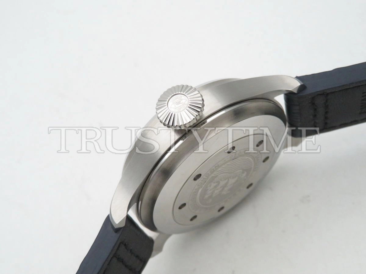 Копия часов IWC Big Pilot's Watch Edition Boutique London 46mm IW501008
