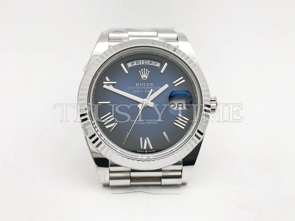 Копия часов Rolex Day-Date 40mm 228239-0076