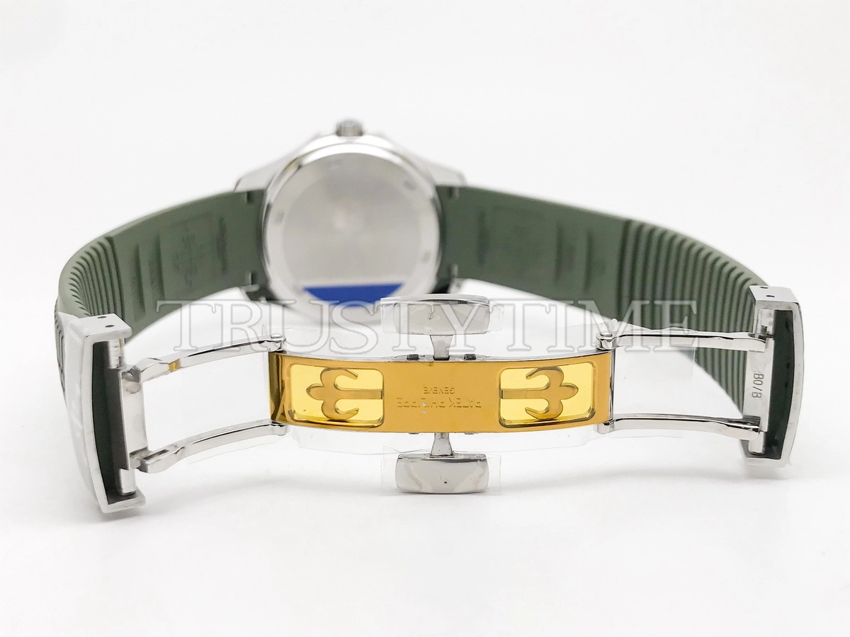Копия часов Patek Philippe Aquanaut Luce 38.8mm 5267/200A-011