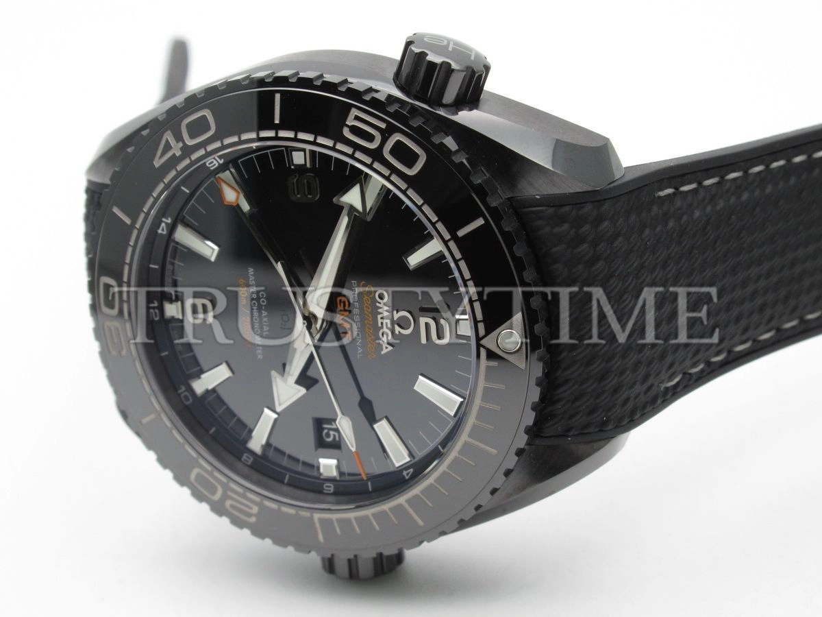 Копия часов Omega Seamaster Planet Ocean 600m Co‑Axial Master Chronometer GMT Deep Black 45,5mm 215.92.46.22.01.001