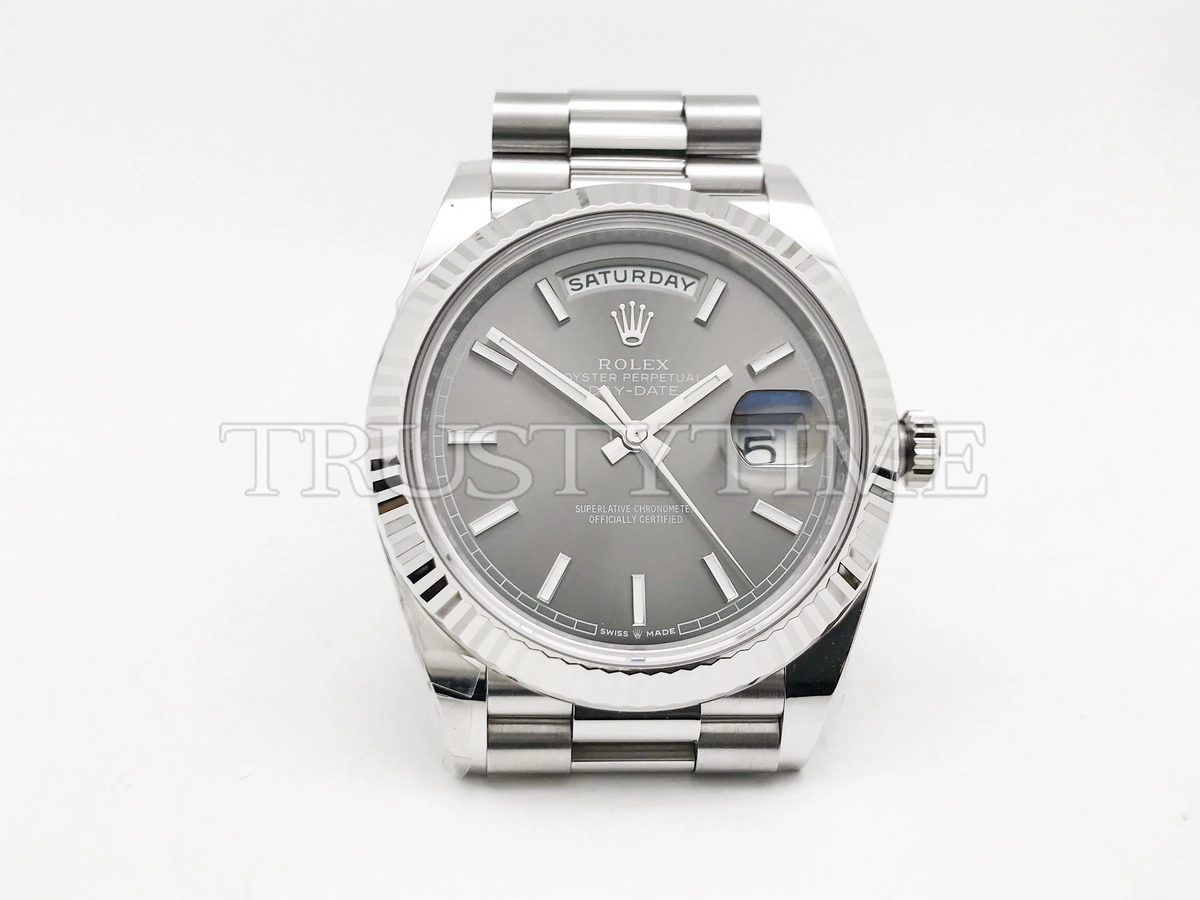 Копия часов Rolex Day-Date 40mm 228239-0060