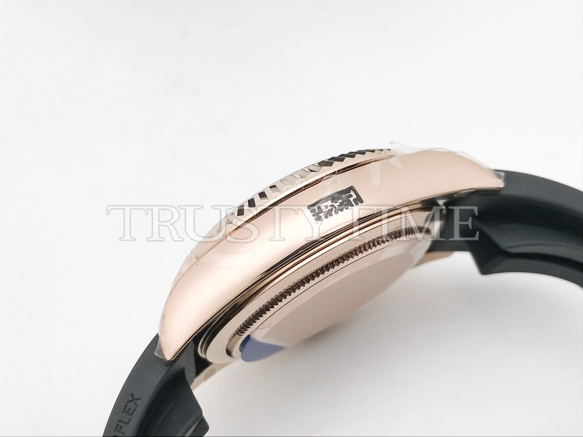 Копия часов Rolex Sky-Dweller 42mm 336235-0004
