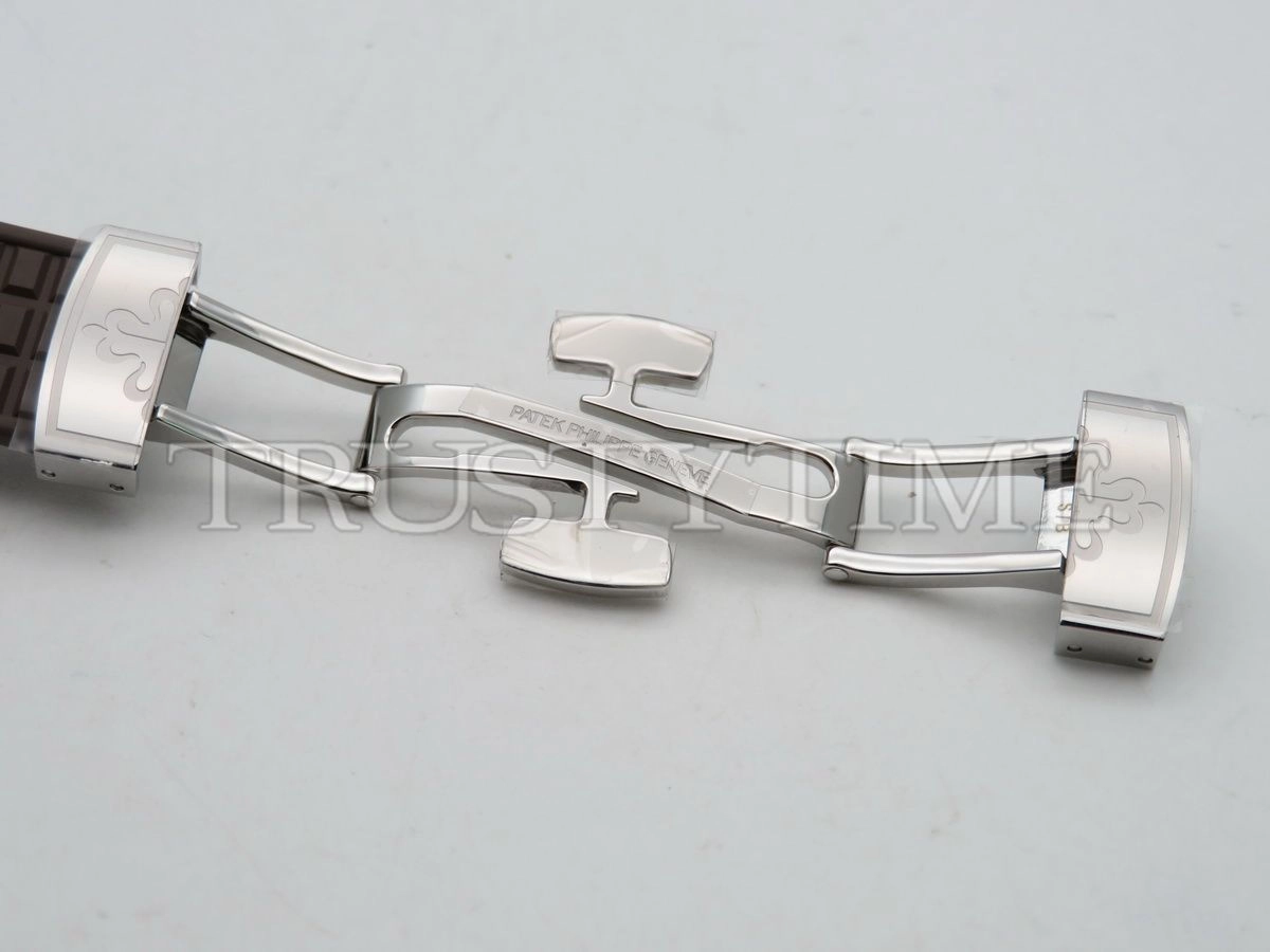 Копия часов Patek Philippe Aquanaut Quartz Ladies 35mm 5067A-023