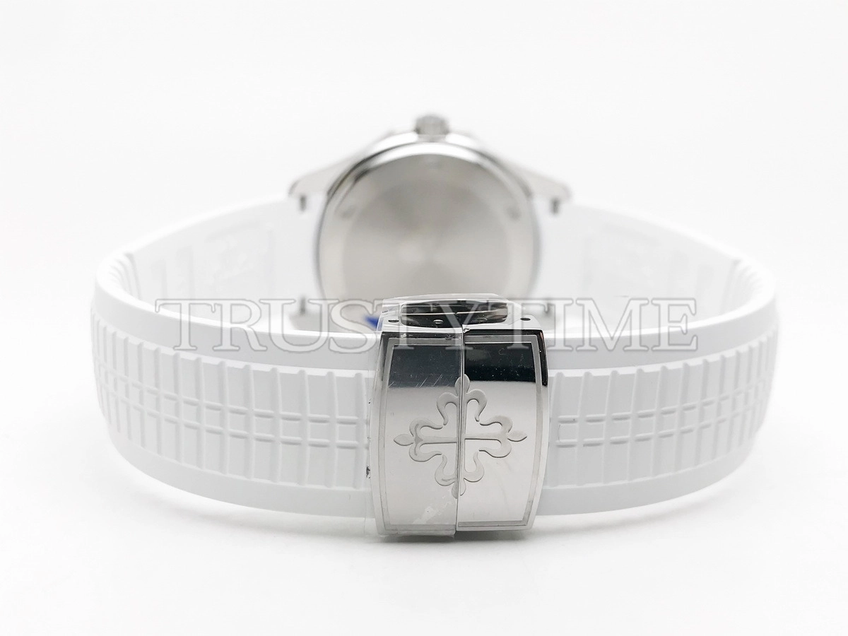 Копия часов Patek Philippe Aquanaut Luce 38.8mm 5267/200A-010