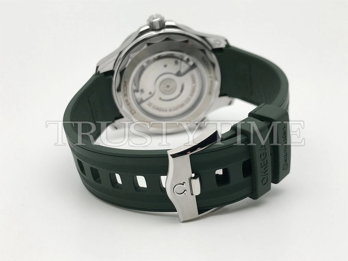 Копия часов Omega Seamaster Diver 300m Co-axial Master Chronometer 42mm 210.32.42.20.10.001