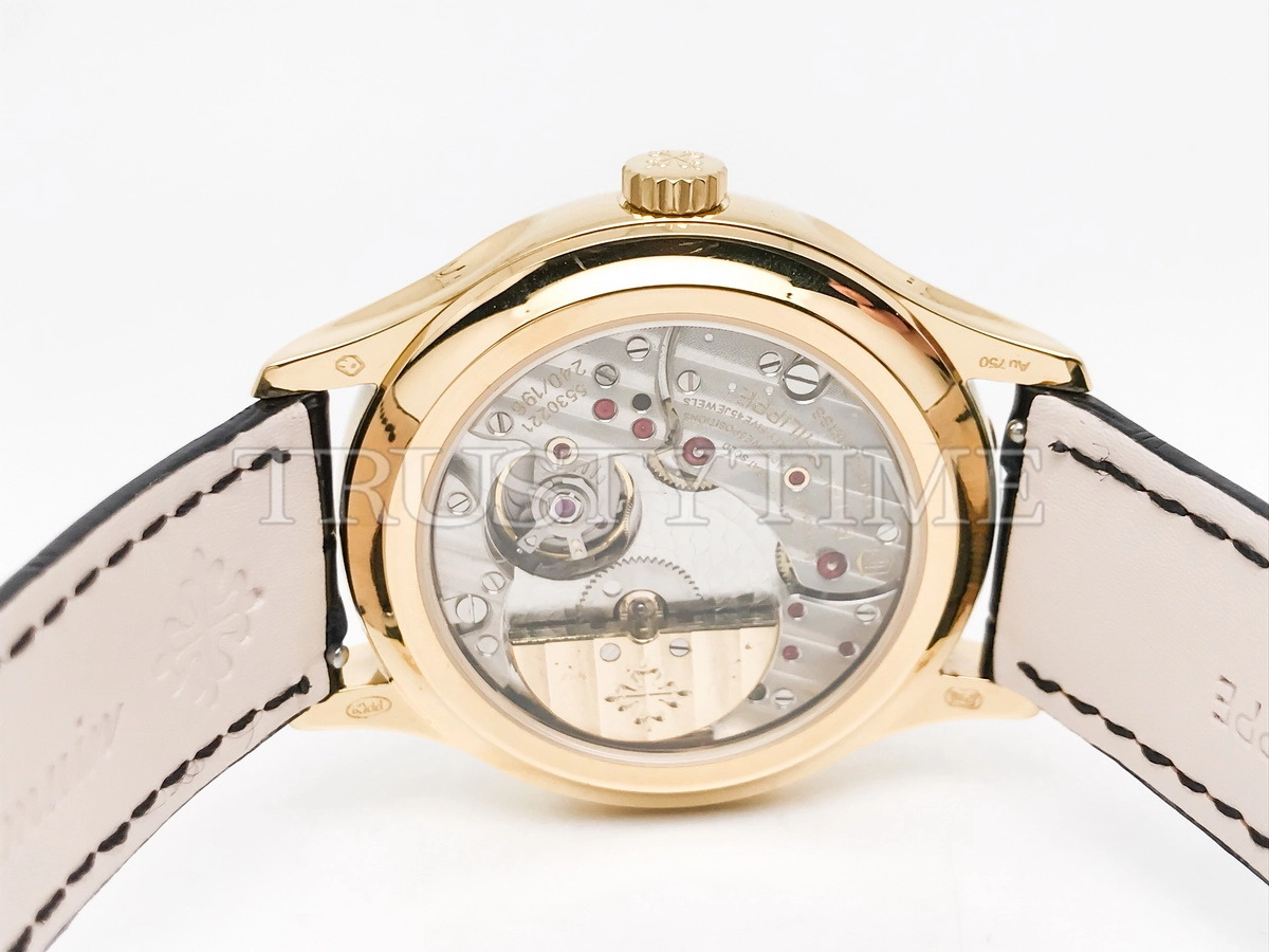 Копия часов Patek Philippe Perpetual Calendar 5327J-001