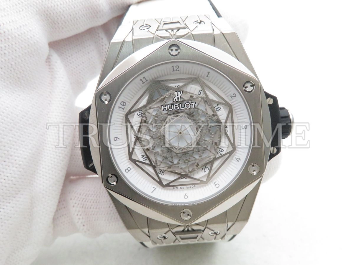 Копия часов Hublot Big Bang Sang Bleu 45mm 415.NX.2027.VR.MXM18