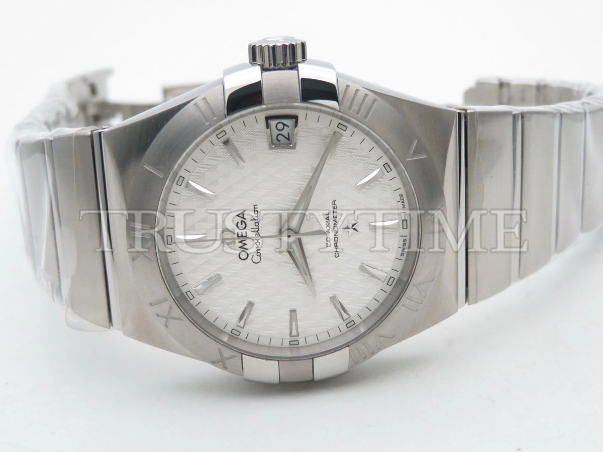 Копия часов Omega Constellation Co-Axial Chronometer 38mm 123.10.38.21.02.003