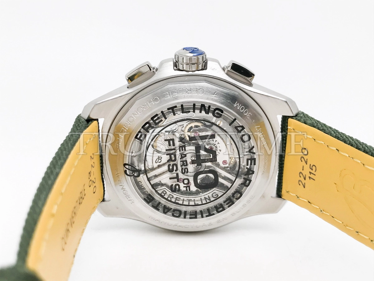 Копия часов Breitling Aneger B01 Chronograph 44 AB0147101L1X1