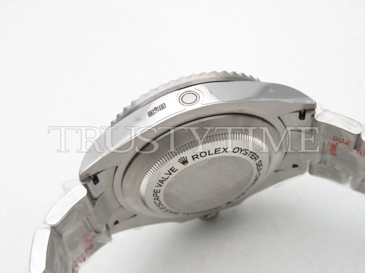 Копия часов Rolex Sea-Dweller 43mm 126600-0001