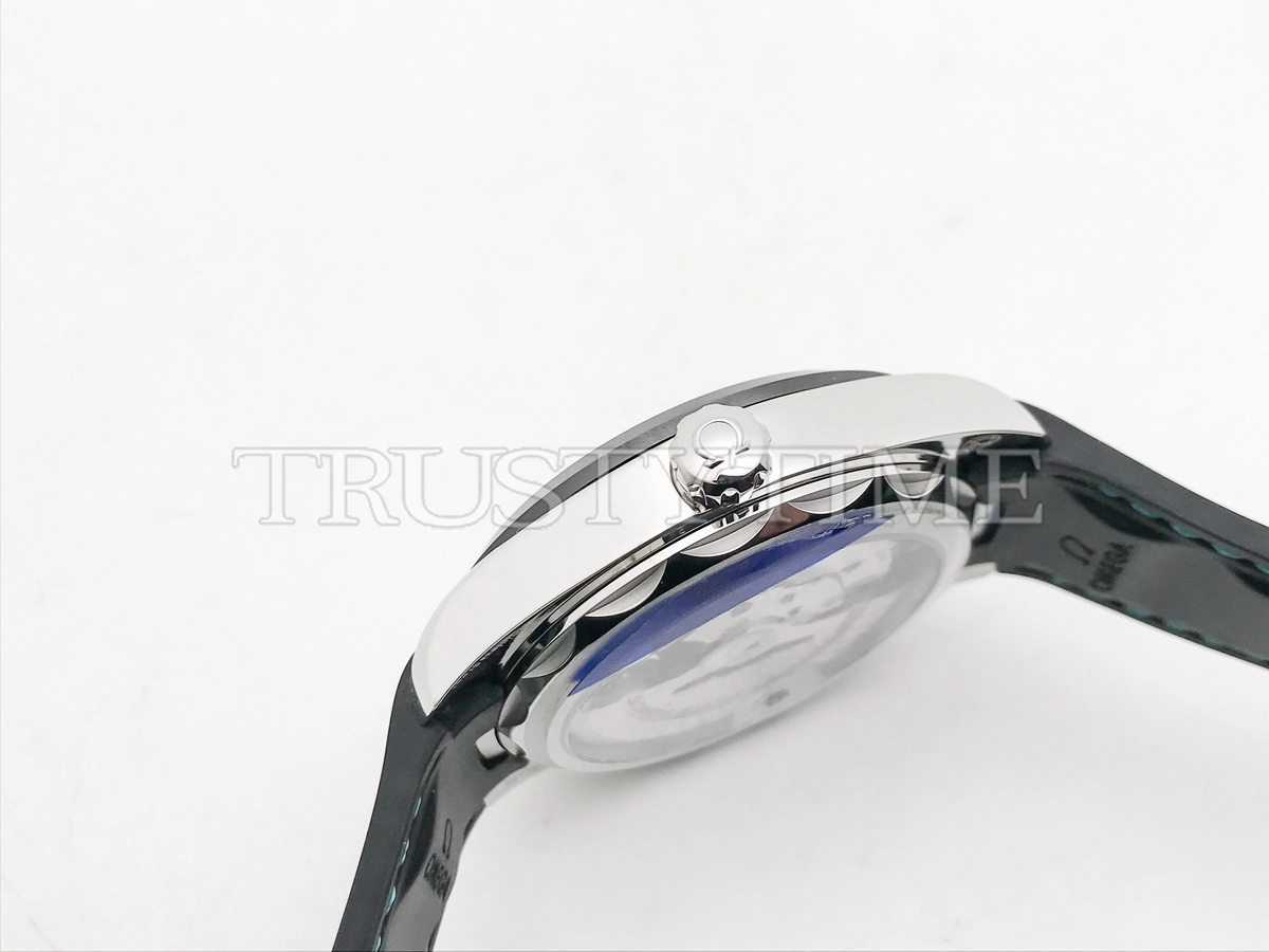 Копия часов Omega Seamaster Aqua Terra 150 m Co-axial Master Chronometer 41mm 220.32.41.21.03
