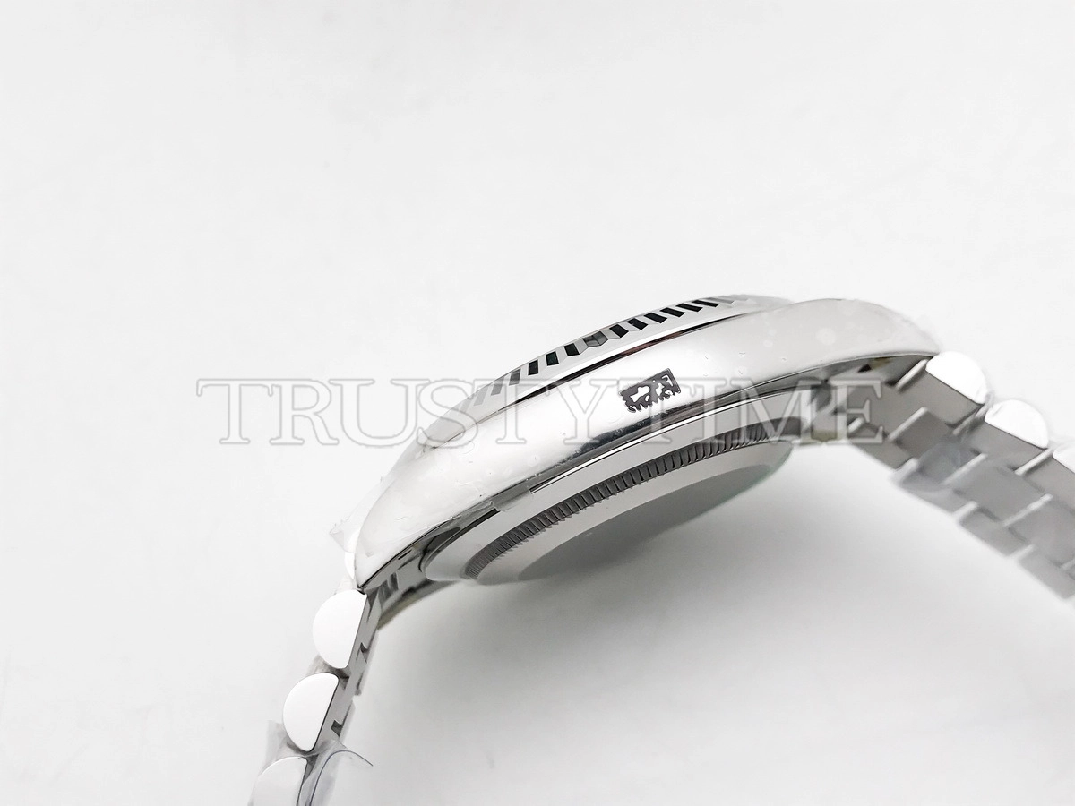 Копия часов Rolex Day-Date 40mm 228239-0055 Арт.RX-2370