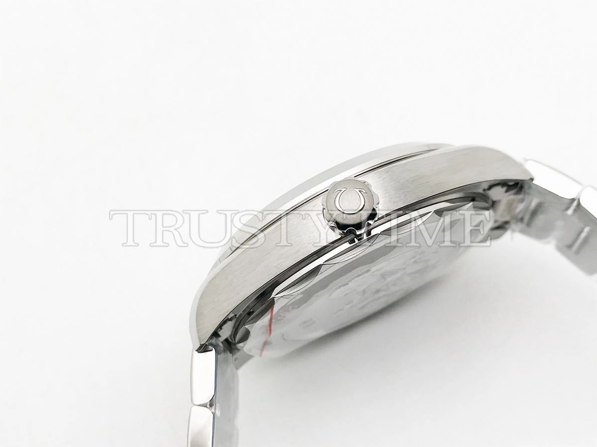 Копия часов Omega Seamaster Aqua Terra Co-axial Master Chronometer GMT Worldtimer 43mm 220.10.43.22.03.002