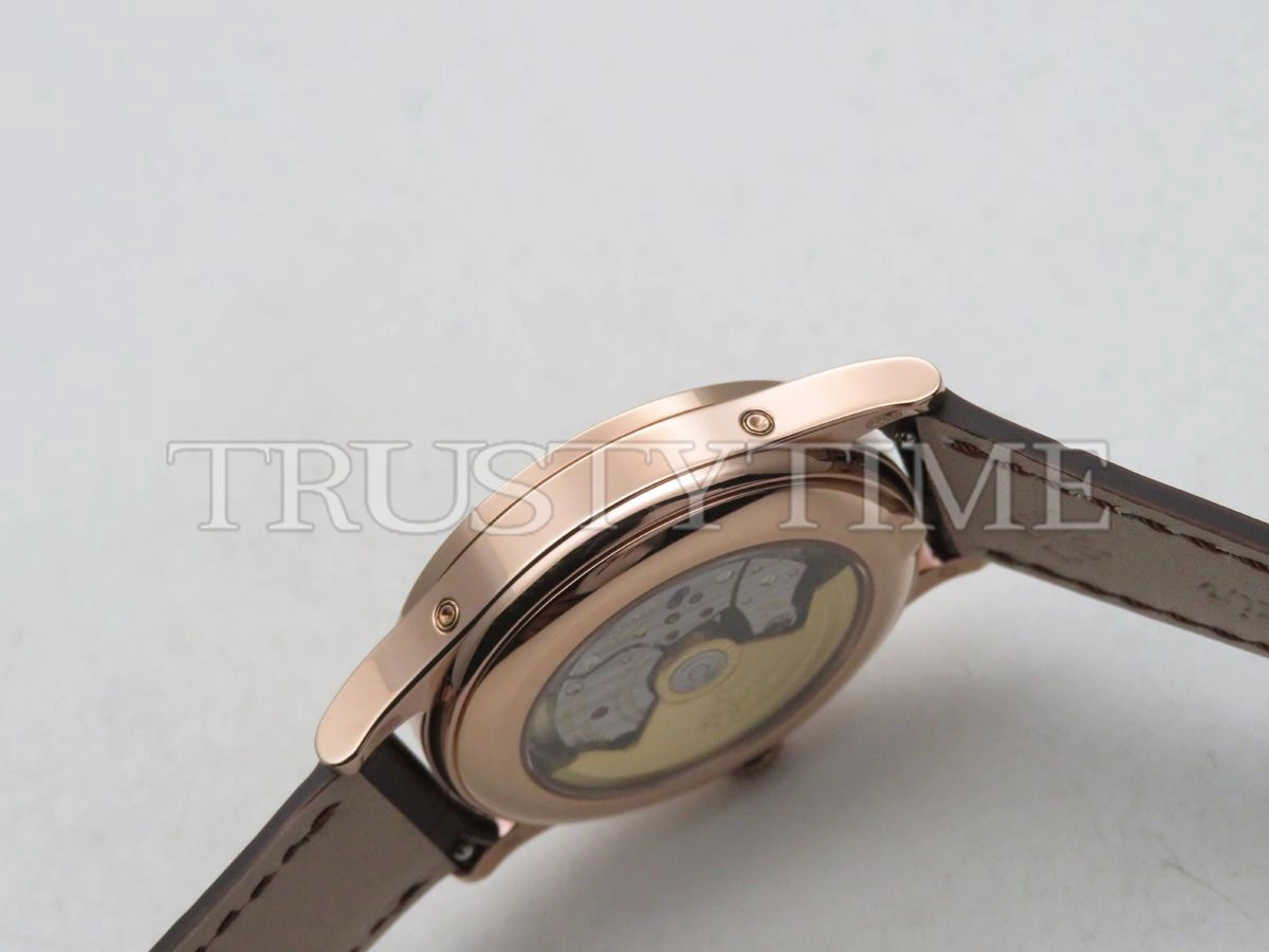 Копия часов Patek Philippe Complications Annual Calendar 38,5mm 5396R-001