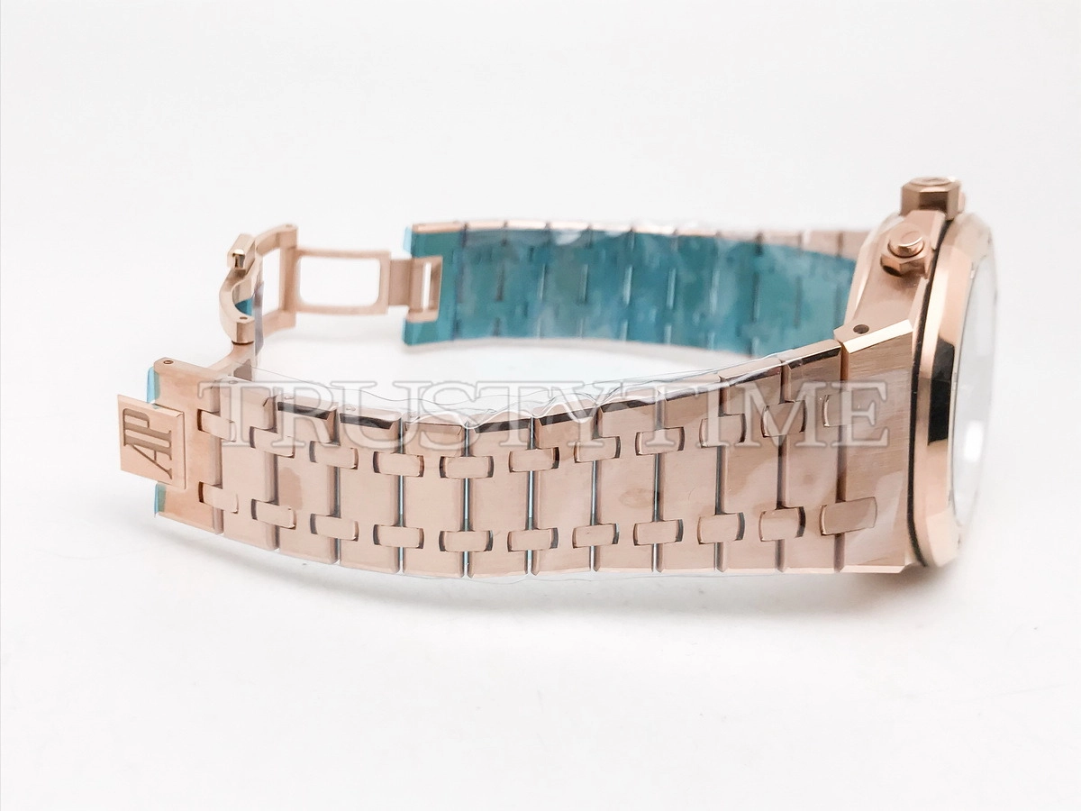 Копия часов Audemars Piguet Royal Oak Selfwinding Chronograph 26240OR.OO.1320OR.08