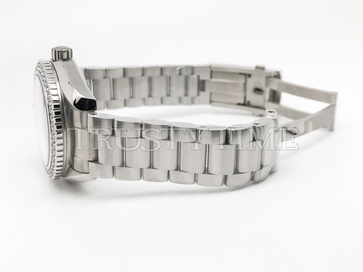 Копия часов Omega Seamaster Planet Ocean 600m Omega Co‑Axial 42 mm 232.15.42.21.04.001