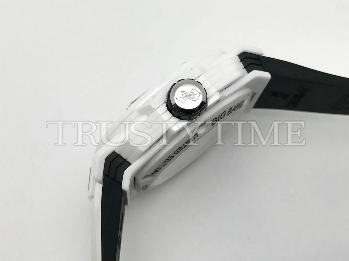 Копия часов Hublot Big Bang Sang Bleu II 45mm 418.HX.2001.RX.MXM21