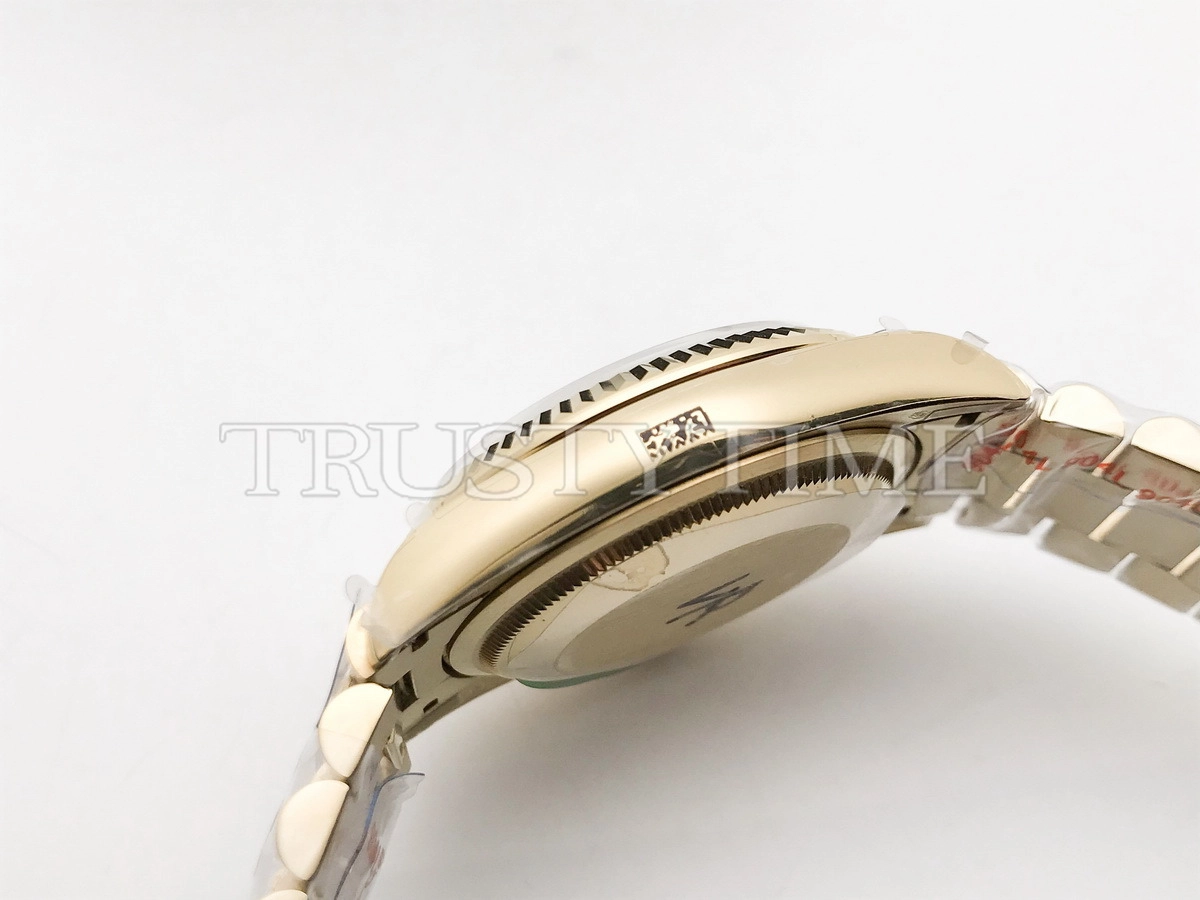 Копия часов Rolex Day-Date 36mm 128238-0130