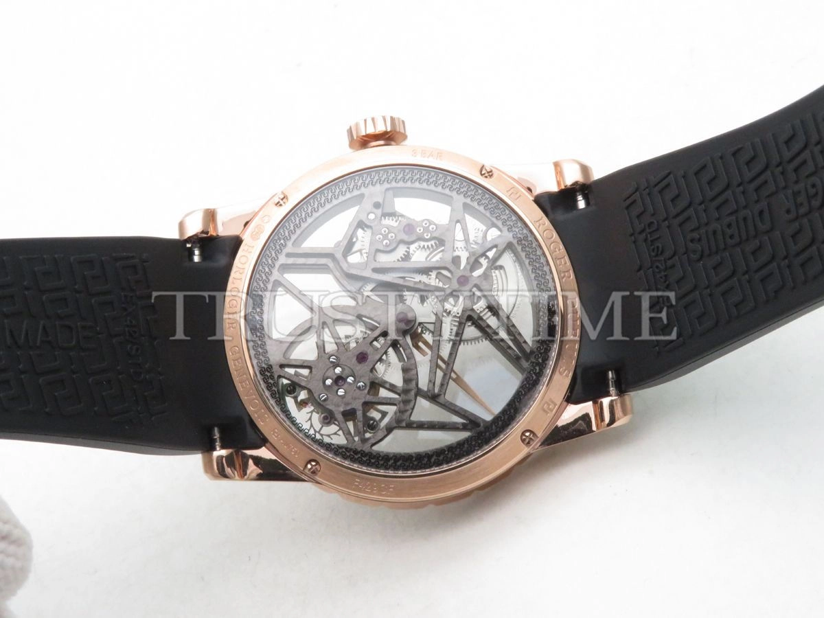 Копия часов Roger Dubuis Excalibur Skeleton Flying Tourbillon Green