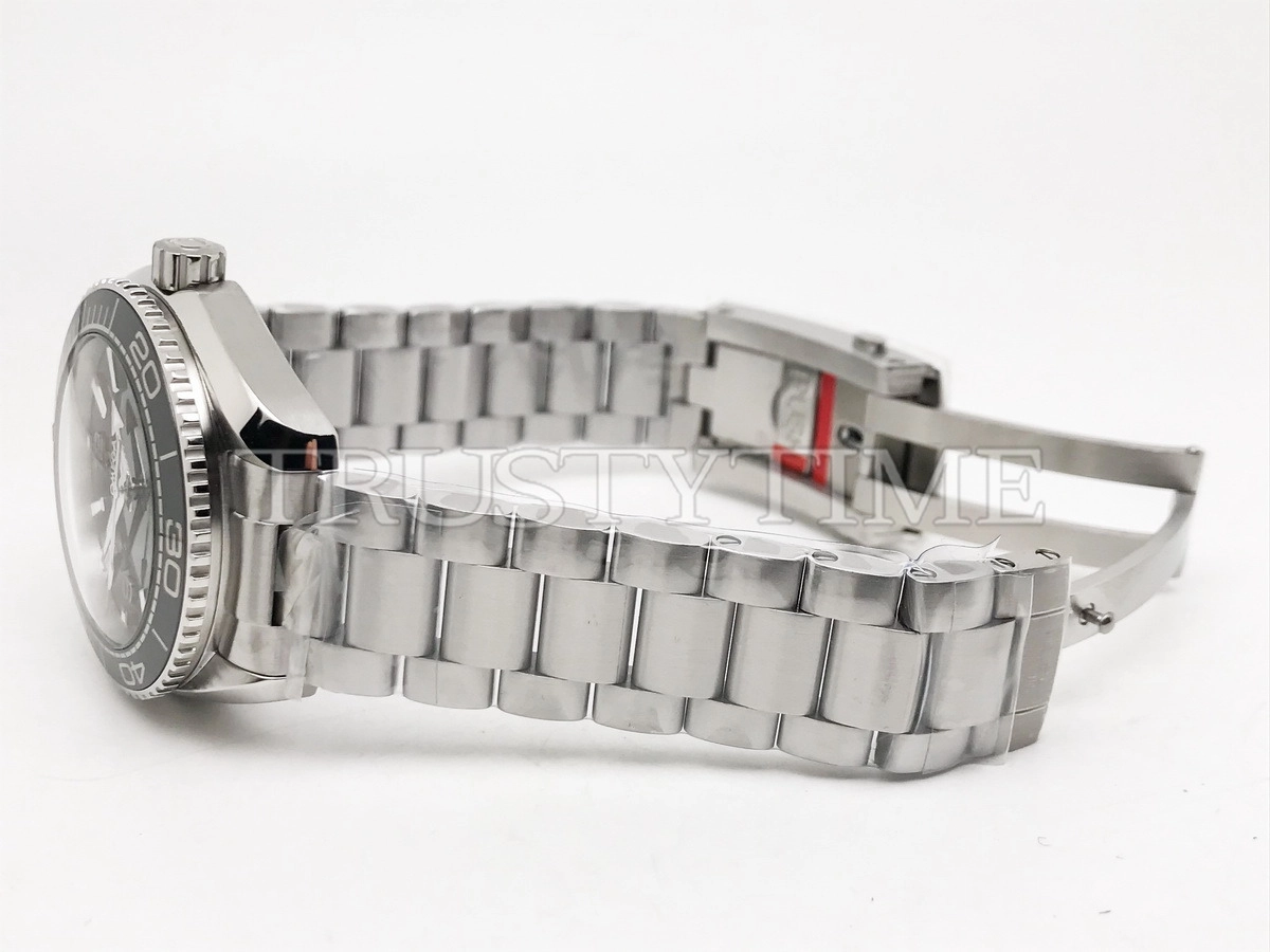 Копия часов Omega Seamaster Planet Ocean 600m Co‑Axial Master Chronometer 39,5 mm 215.30.40.20.01.001