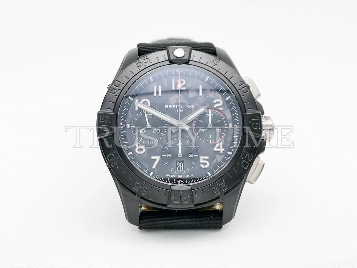 Копия часов Breitling Aneger B01 Chronograph 44 Night Mission SB0147101B1X1