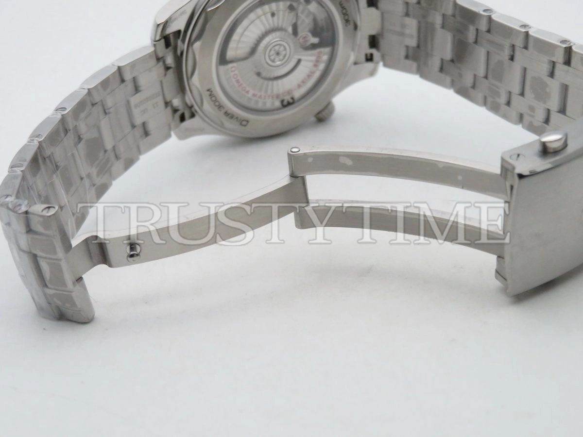 Копия часов Omega Seamaster Diver 300m Co-axial Chronometer 42mm 210.30.42.20.04.001