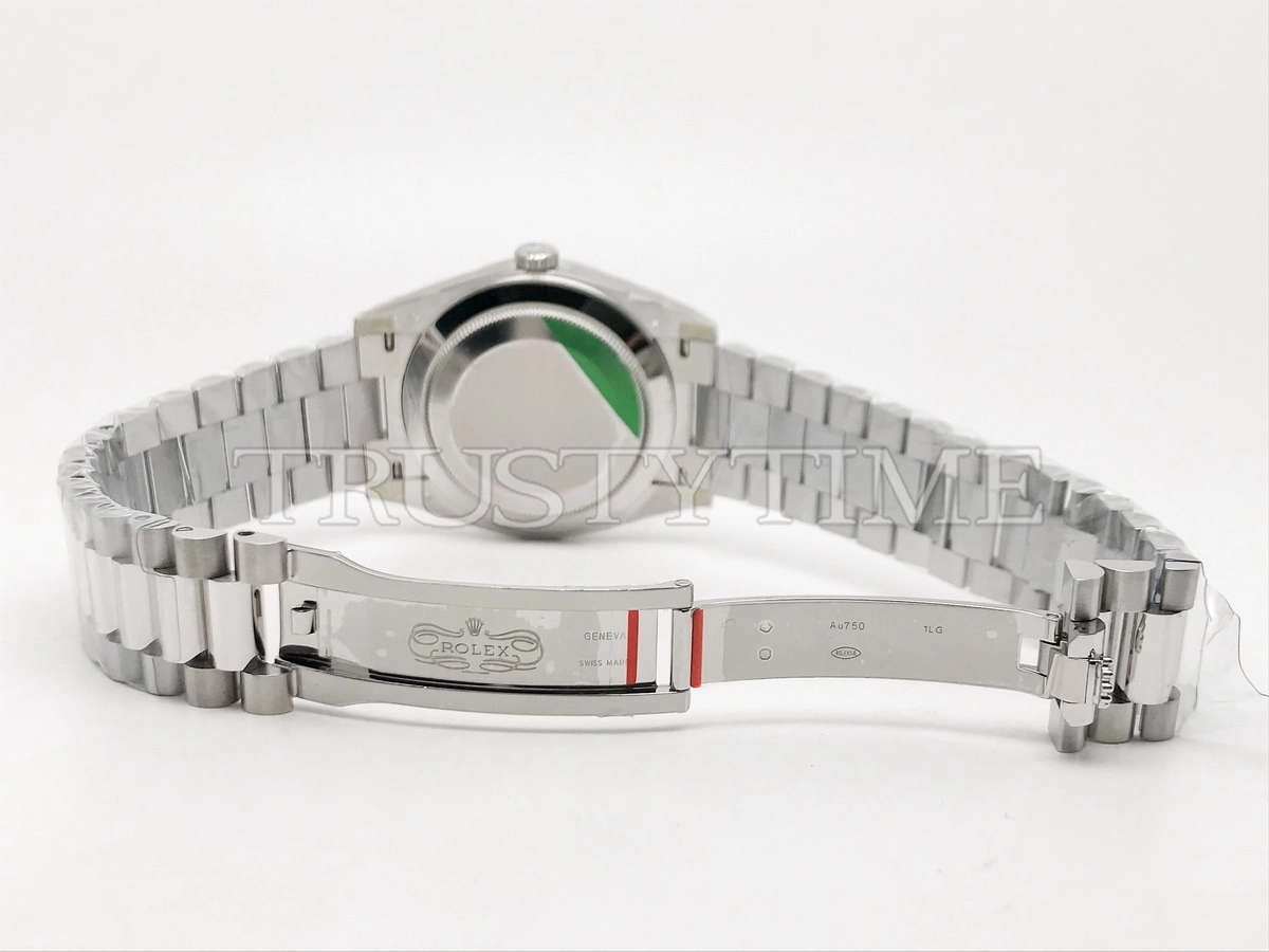 Копия часов Rolex Day-Date 40mm 228239-0078